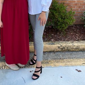 Old Navy - Size 2 - Black and White Checkered - High Rise Pixie Pants